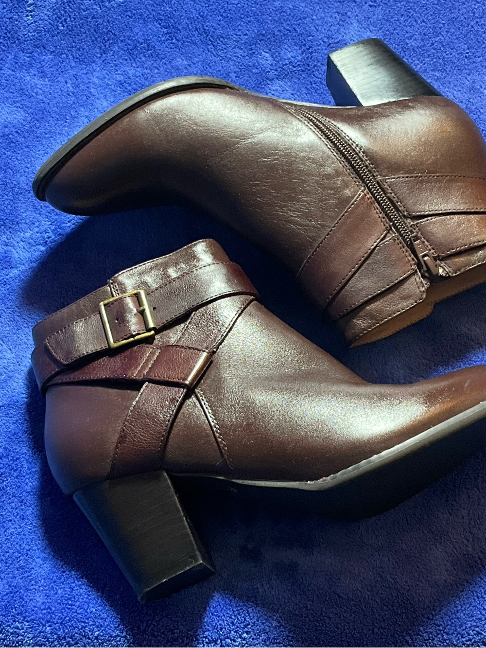 Vionic Trinity TVW5300 Brown Leather Ankle Boots Buckle Zip - Women’s Size 9
